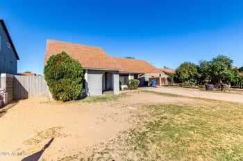 9028 Osborn Rd, Phoenix, AZ 85037