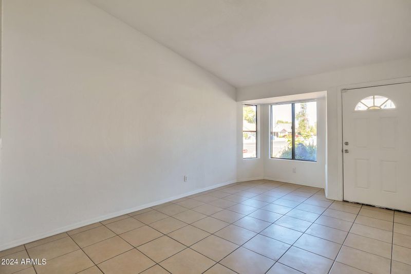 9029 W Osborn Rd, Phoenix, AZ 85037