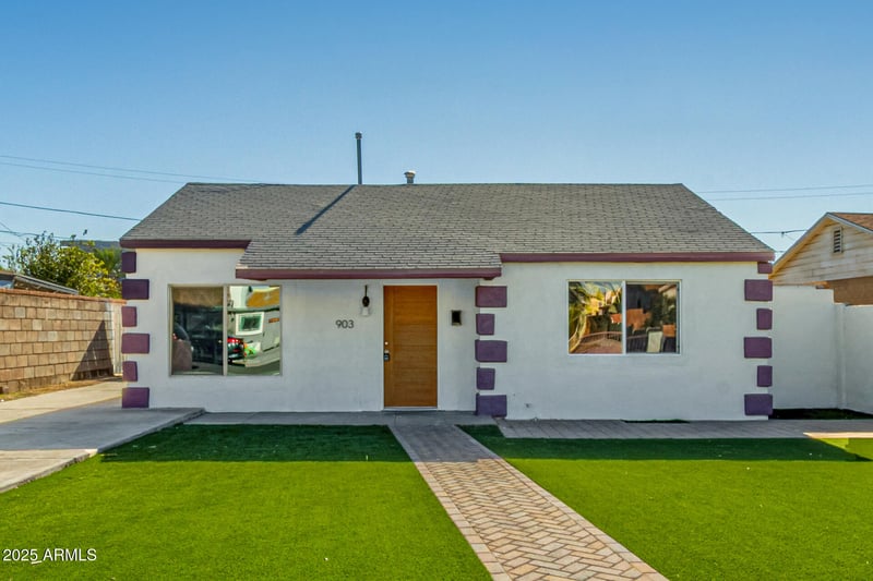 903 Amelia Ave, Phoenix, AZ 85014
