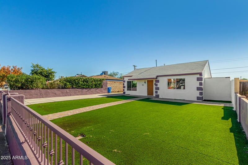 903 Amelia Ave, Phoenix, AZ 85014