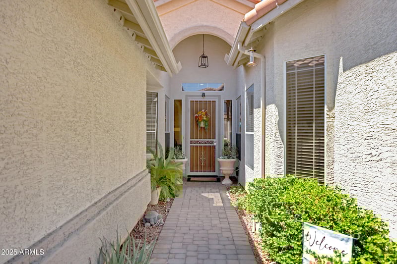 903 Hiddenview Dr, Phoenix, AZ 85048