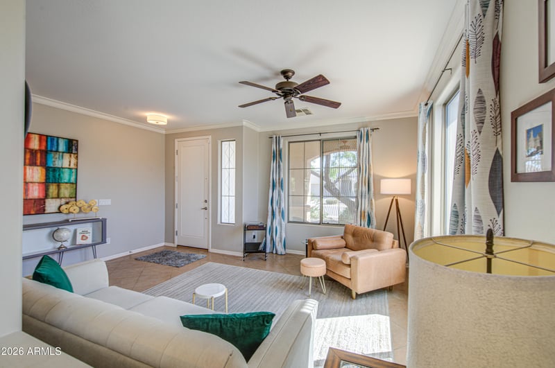 903 W Jersey Way, San Tan Valley, AZ 85143