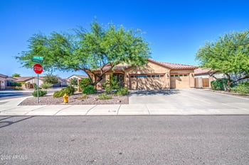 903 W Jersey Way, San Tan Valley, AZ 85143