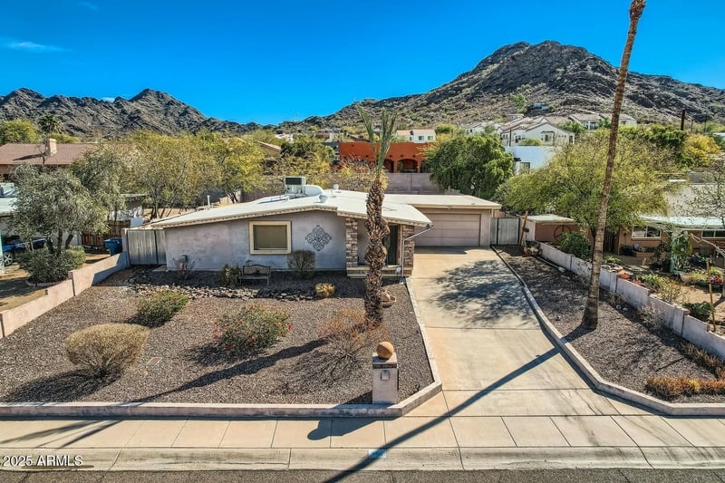 9031 14th St, Phoenix, AZ 85020