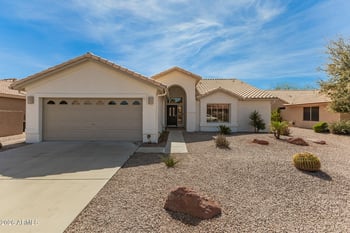 9031 Coopers Hawk Dr, Sun Lakes, AZ 85248