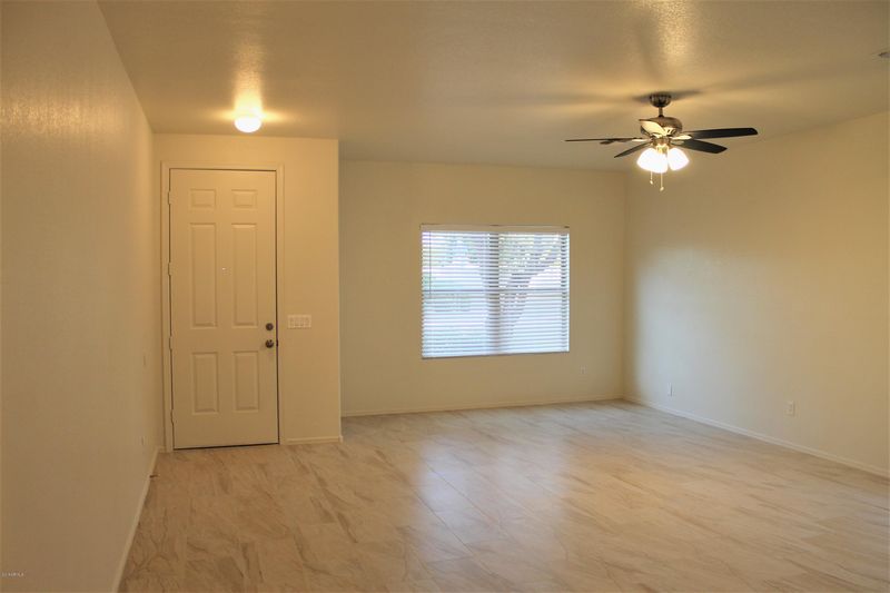 9031 E Plata Ave, Mesa, AZ 85212