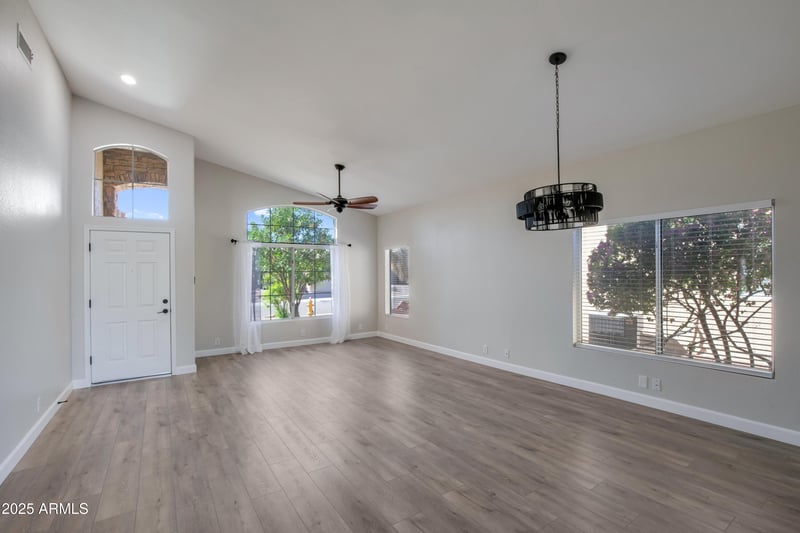 9032 Sierra Pinta Dr, Peoria, AZ 85382