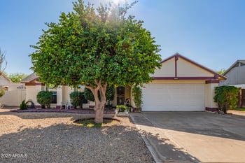 9033 Hatcher Rd, Peoria, AZ 85345