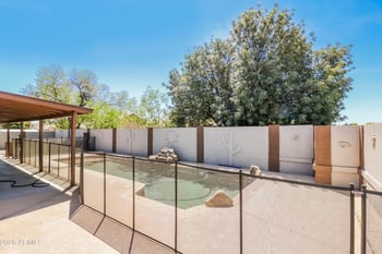 9033 Vogel Ave, Peoria, AZ 85345