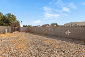9033 Vogel Ave, Peoria, AZ 85345
