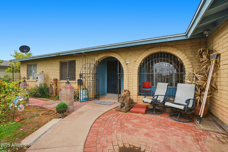 9034 38th Dr, Phoenix, AZ 85051