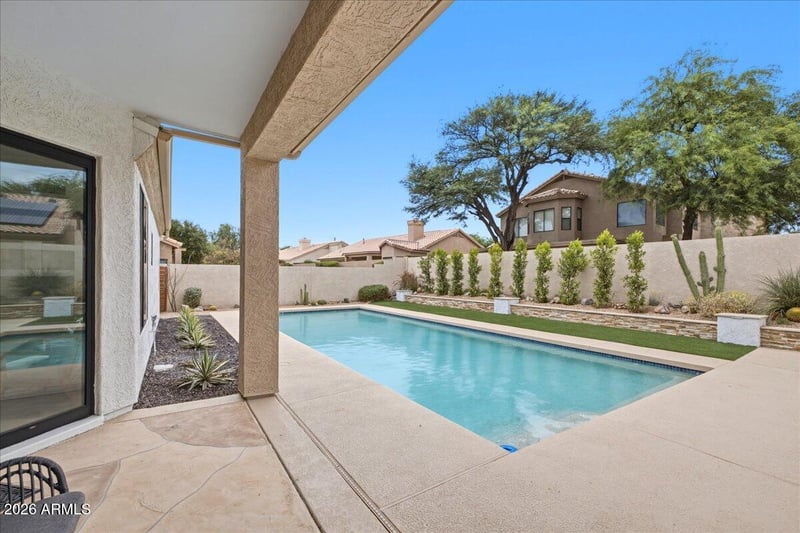 9034 E Helm Dr, Scottsdale, AZ 85260