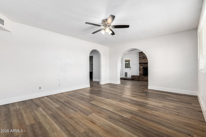 9034 Marguerite Ave, Mesa, AZ 85208