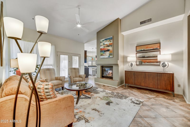 9034 Helm Dr, Scottsdale, AZ 85260