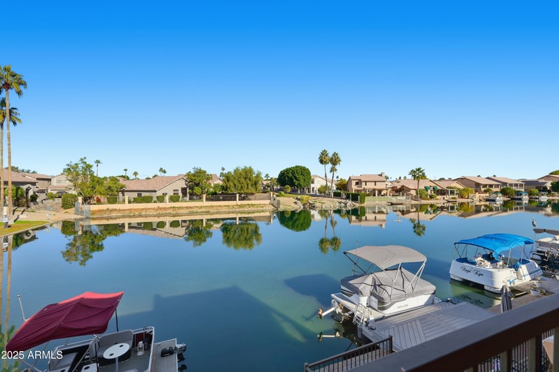 9034 W Port Royale Ln, Peoria, AZ 85381