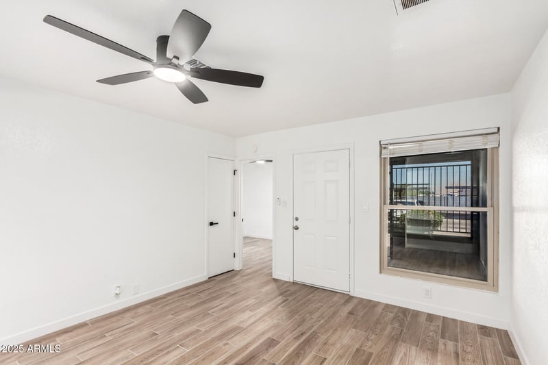 9035 W Elm St #3, Phoenix, AZ 85037