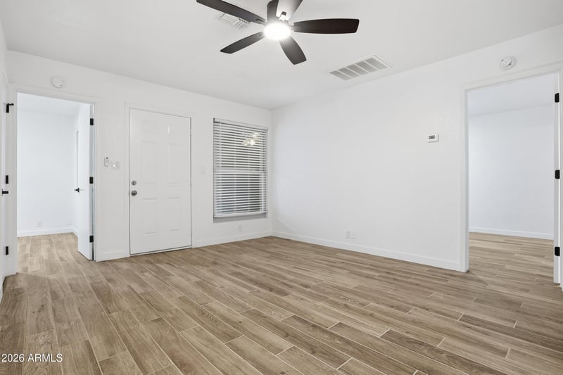 9035 W Elm St #3, Phoenix, AZ 85037