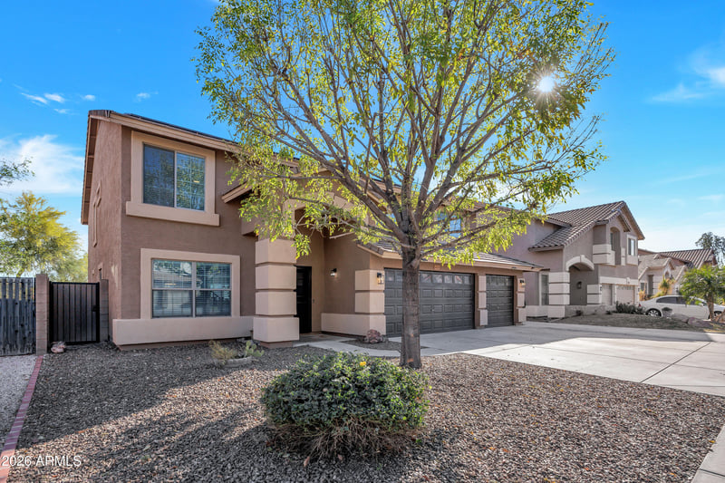 9035 W Yukon Dr, Peoria, AZ 85382