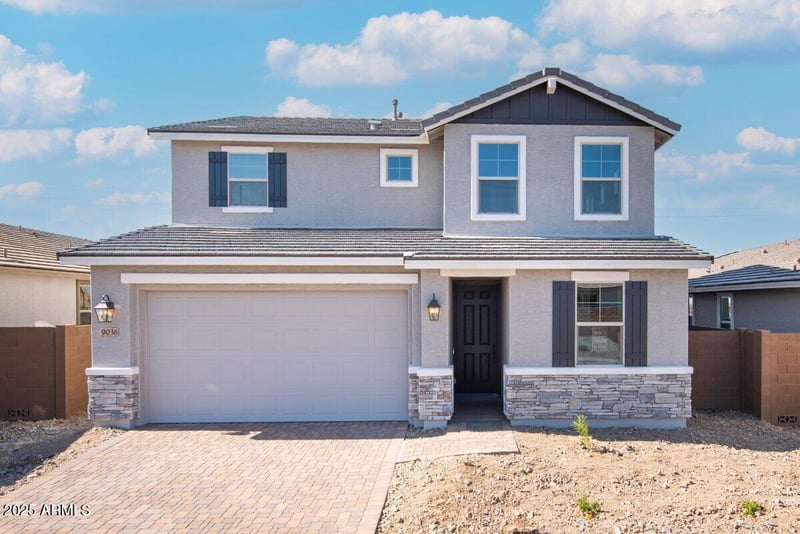 9036 169th Dr, Goodyear, AZ 85338