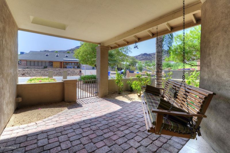9036 N 14th Pl, Phoenix, AZ 85020