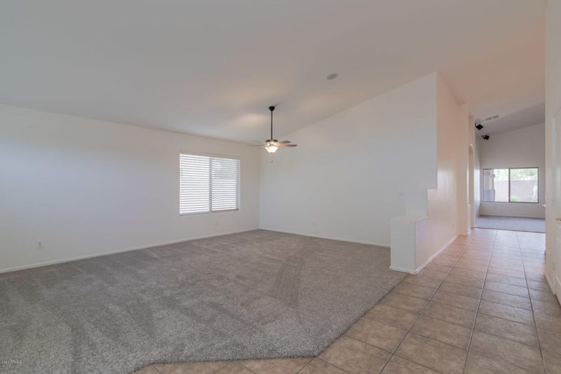 9037 E Halifax Cir, Mesa, AZ 85207