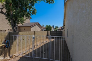 9038 Riviera Dr, Scottsdale, AZ 85260