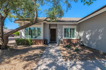 9038 Riviera Dr, Scottsdale, AZ 85260