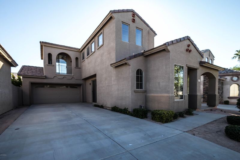 9039 E Garnet Ave, Mesa, AZ 85209