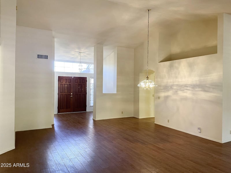 9039 Utopia Rd, Peoria, AZ 85382