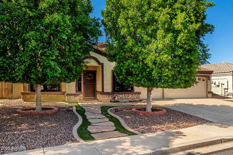 904 105th St, Mesa, AZ 85208