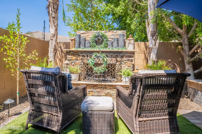 904 Mead Dr, Chandler, AZ 85249