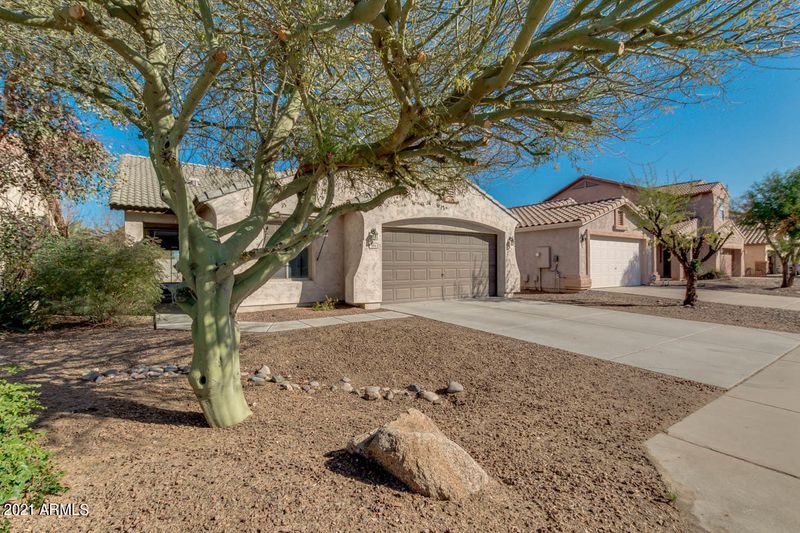 904 W Roeser Rd, Phoenix, AZ 85041