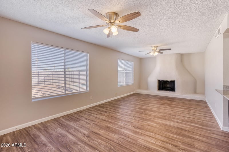 904 Yale Dr, Tempe, AZ 85283