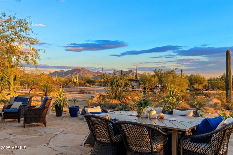 9040 E Jomax Rd, Scottsdale, AZ 85262