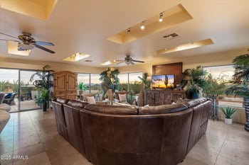 9040 E Jomax Rd, Scottsdale, AZ 85262