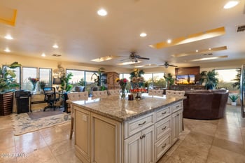 9040 E Jomax Rd, Scottsdale, AZ 85262