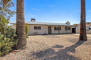 9041 Gary Ln, Mesa, AZ 85207