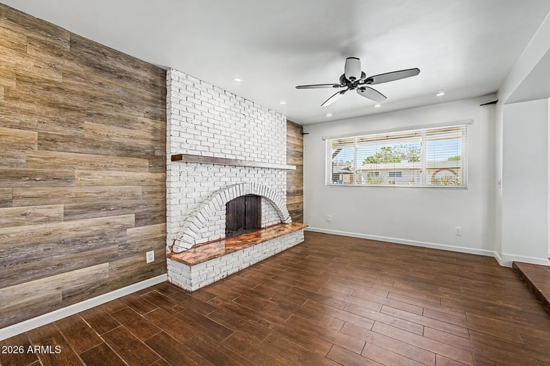 9041 E Gary Ln, Mesa, AZ 85207