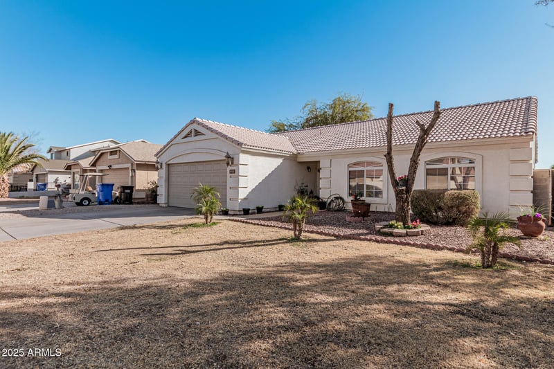 9041 Virginia Ave, Phoenix, AZ 85037