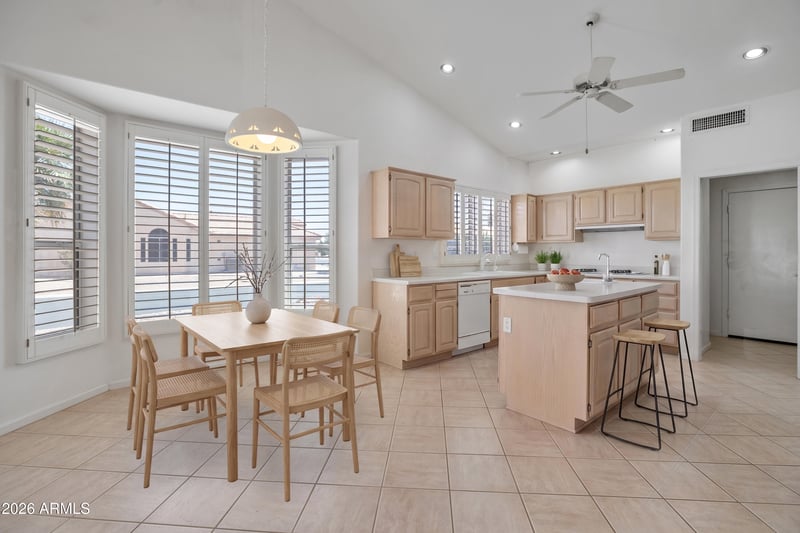 9042 Diamond Dr, Sun Lakes, AZ 85248