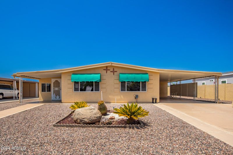 9042 E Fairway Blvd, Sun Lakes, AZ 85248