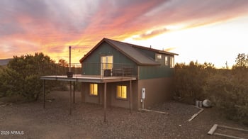 9042 Red Fox Ln, Williams, AZ 86046