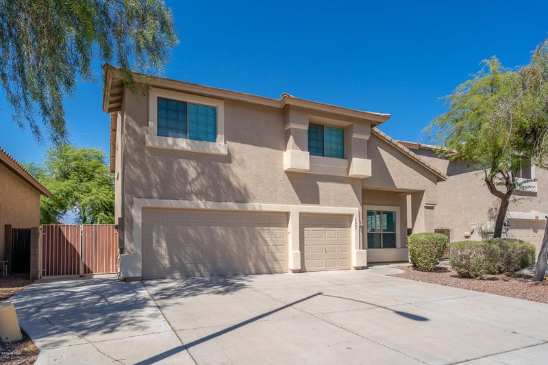 9042 W Mary Ann Dr, Peoria, AZ 85382