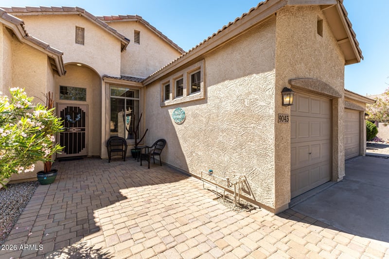 9043 Hobart St, Mesa, AZ 85207
