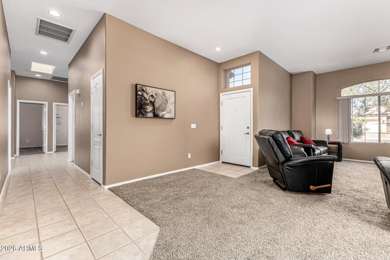 9043 Hobart St, Mesa, AZ 85207