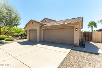 9043 Hobart St, Mesa, AZ 85207