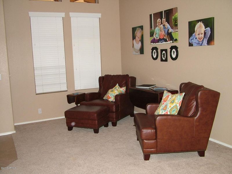 9043 W Quail Ave, Peoria, AZ 85382