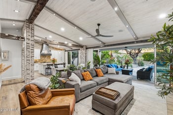 9046 E Calle De Valle Dr, Scottsdale, AZ 85255