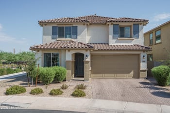 9046 San Miguel Ave, Glendale, AZ 85305