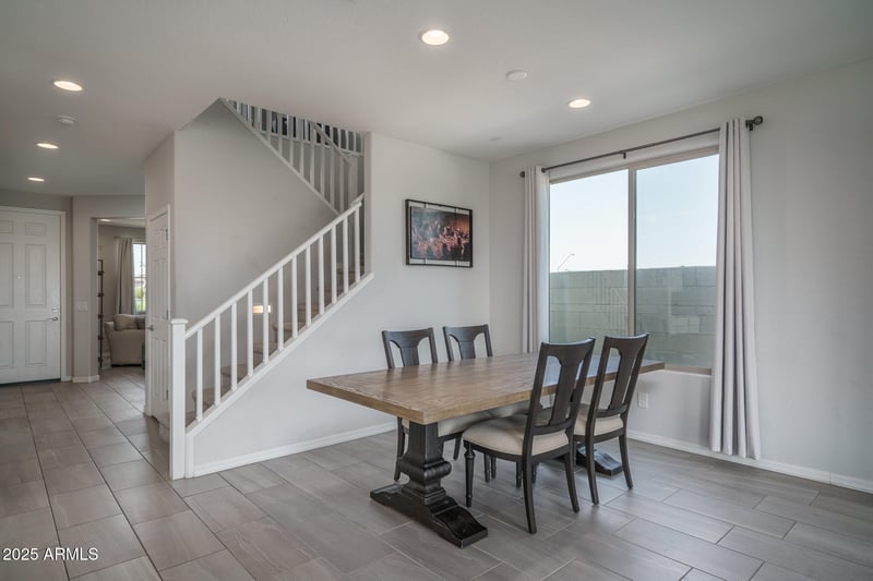 9046 San Miguel Ave, Glendale, AZ 85305